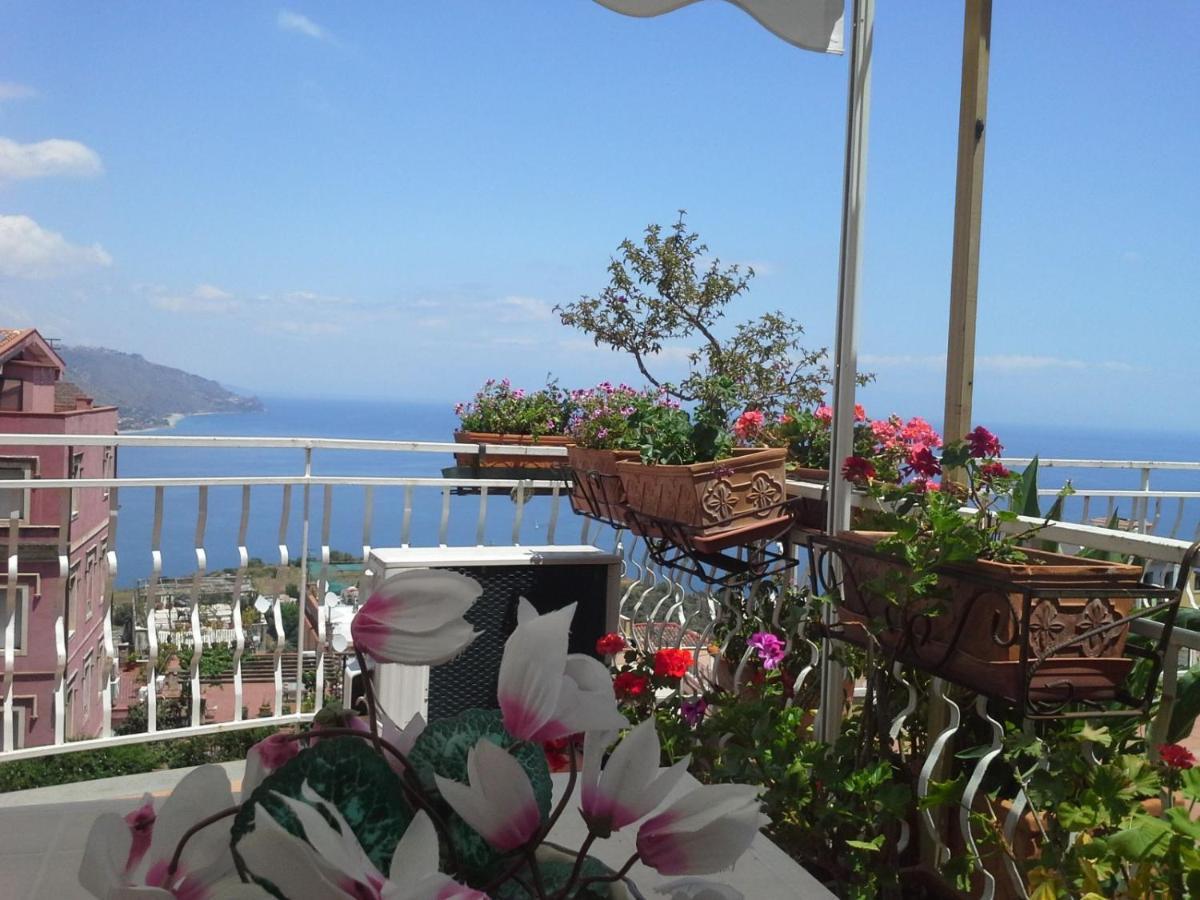 Depandance Casa Andrea Apartment Taormina Exterior photo